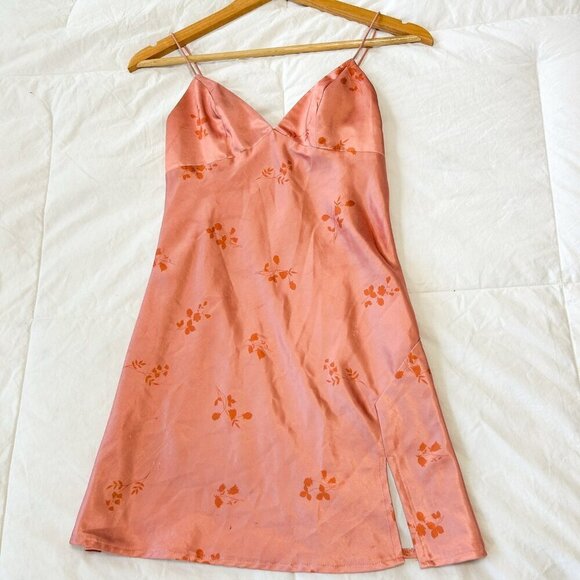 Princess Polly Stargazing Pink Floral Satin Mini Dress Women’s 4 - Picture 5 of 8
